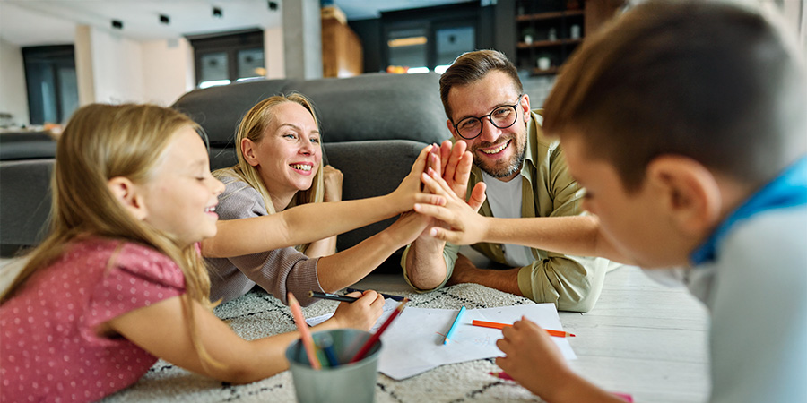 Família e escola unidas pela escuta ativa: dicas para ouvir verdadeiramente
