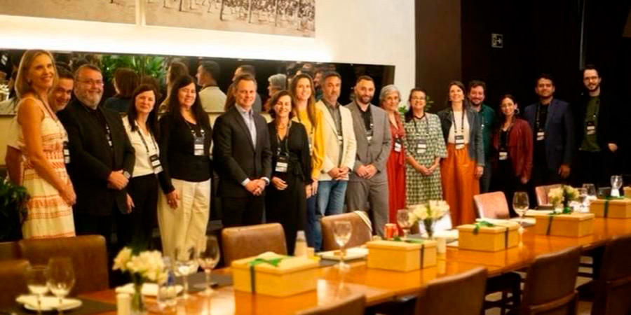 encontro de líderes na educação Anglo Sorocaba 